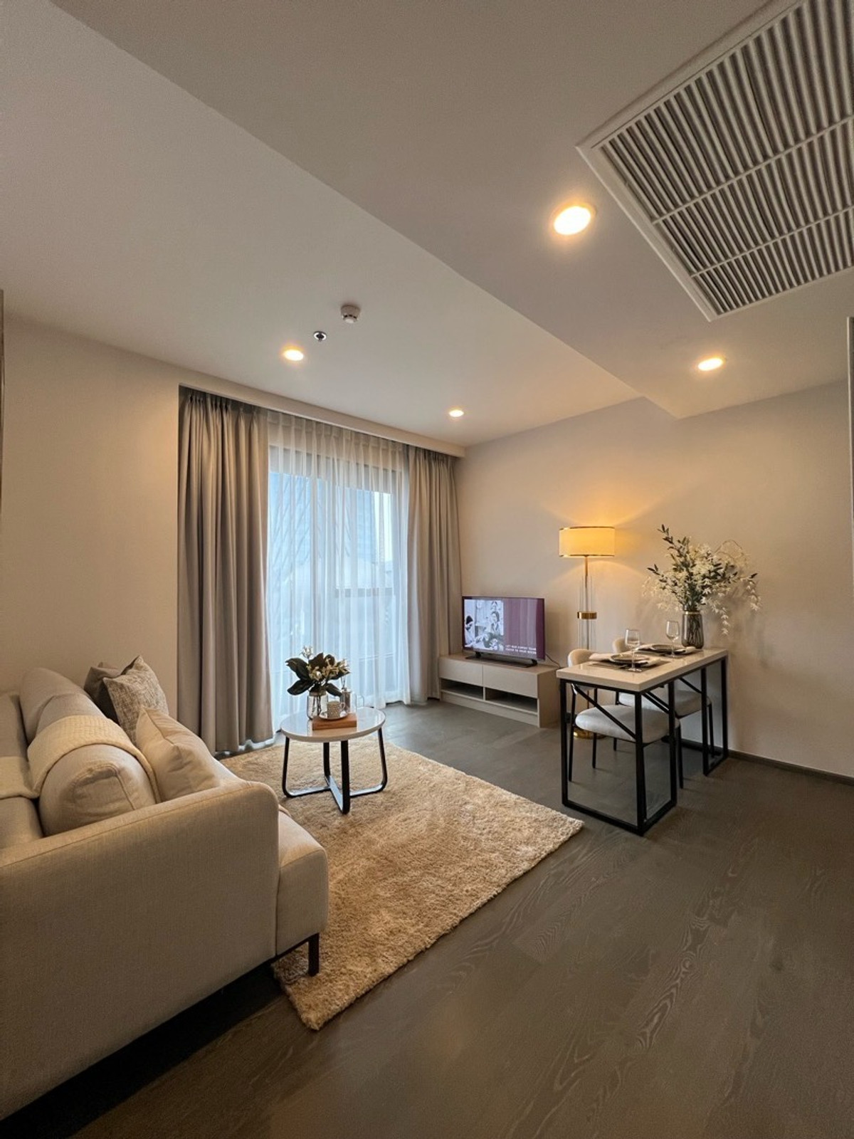 For SaleCondoKhlongtoei, Kluaynamthai : 🔹 Sale 1 Bedroom Plus 49 sq m., corner room, beautiful view, new room from COCO PARC project, new condo, 0 meters next to Khlong Toei MRT