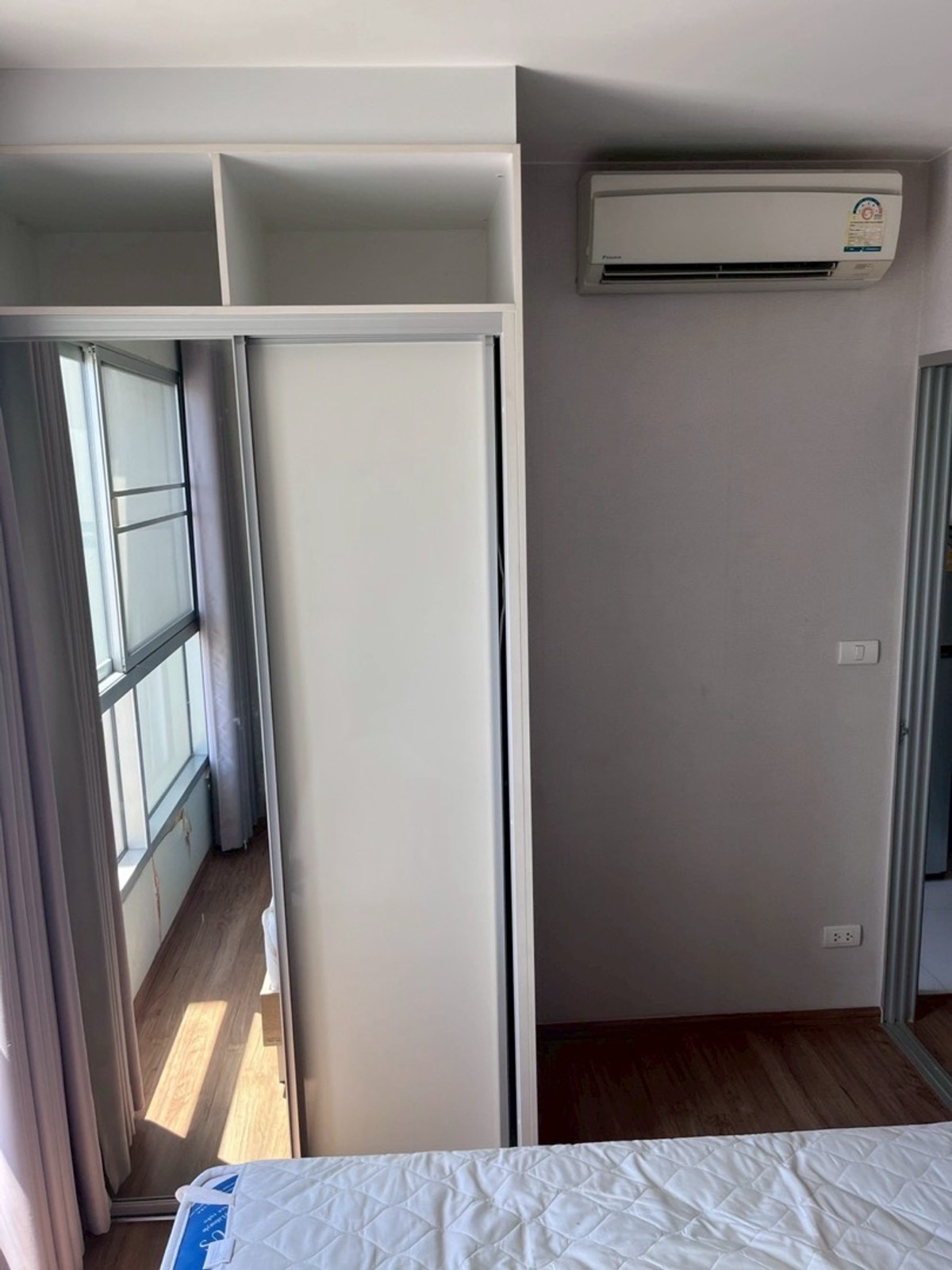 For RentCondoSathorn, Narathiwat : For  Rent  Fuse Chan -SathornSpecial price 12,000