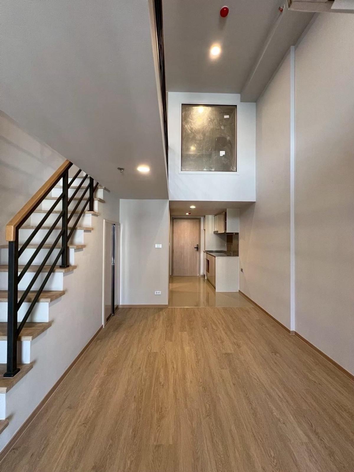 Sale DownCondoSiam Paragon ,Chulalongkorn,Samyan : Sales at loss - Culture Chula, 2 bedrooms, garden view, high floor, with private garden