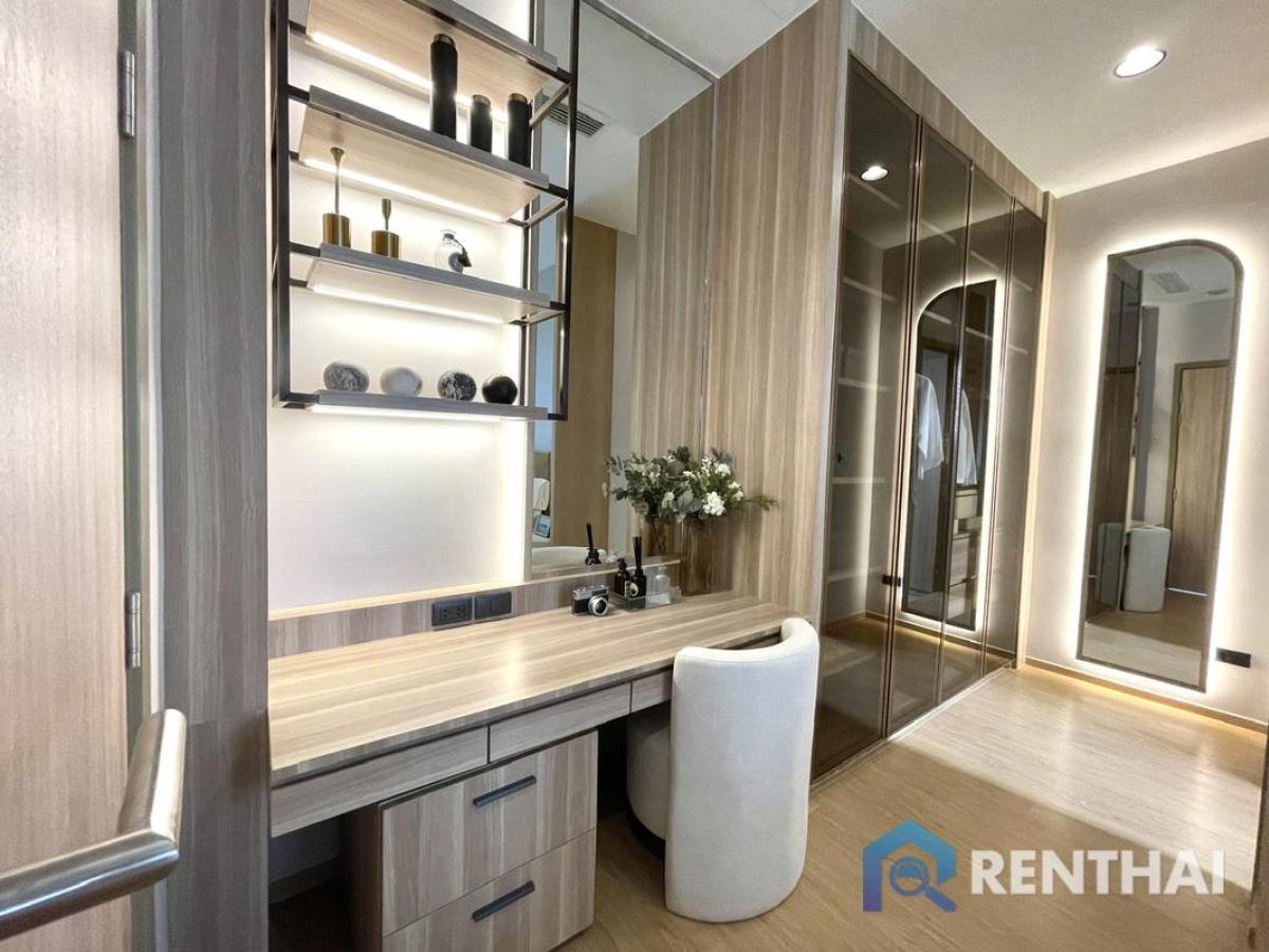 For SaleHousePattaya, Bangsaen, Chonburi : Presale - Luxury 2 storey pool villa house Moutain view in Pattaya