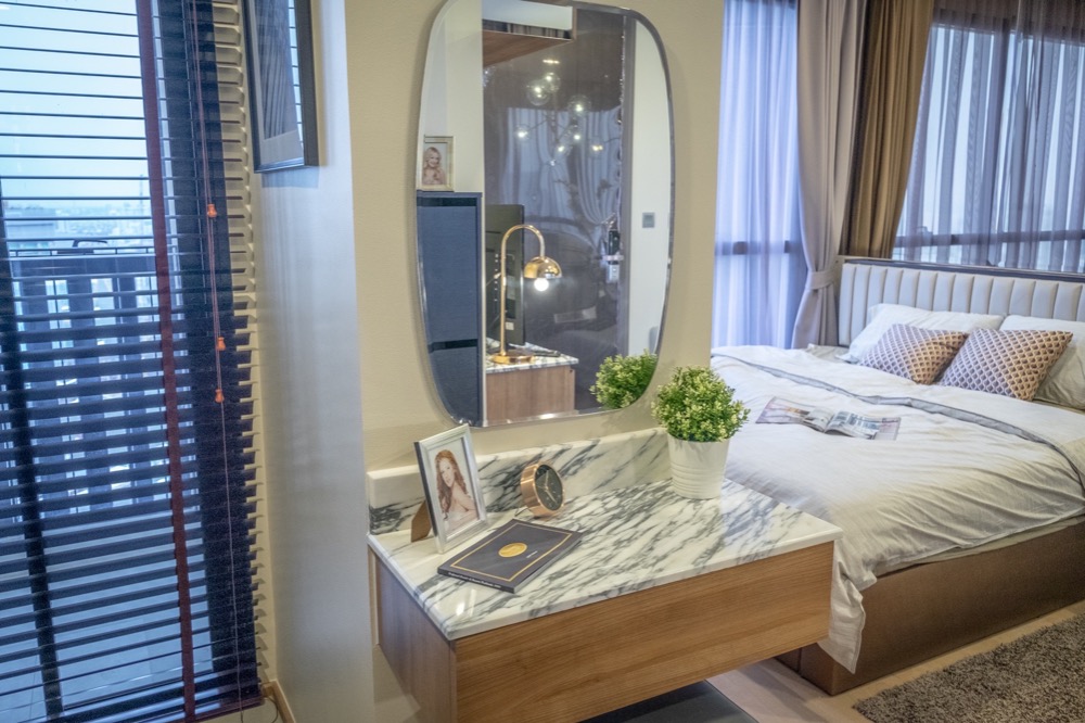 For RentCondoSiam Paragon ,Chulalongkorn,Samyan : For rent Ashton Chula Silom studio high floor nice decor