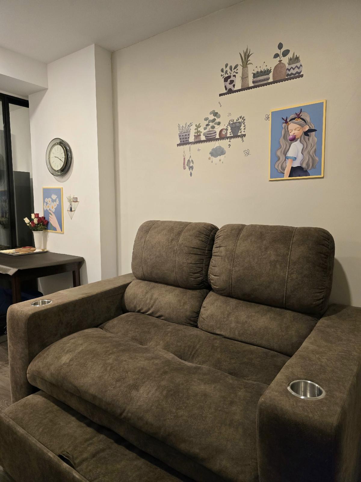 For RentCondoVipawadee, Don Mueang, Lak Si : Owner Post 
💡Available in Sep. 2026💡
The Origin Phahol-Saphanmai close to BTS Station (Green Line)
🩶Fully Furnished
🩶Electrical Appliances
🩶Near Don Mueang Airport