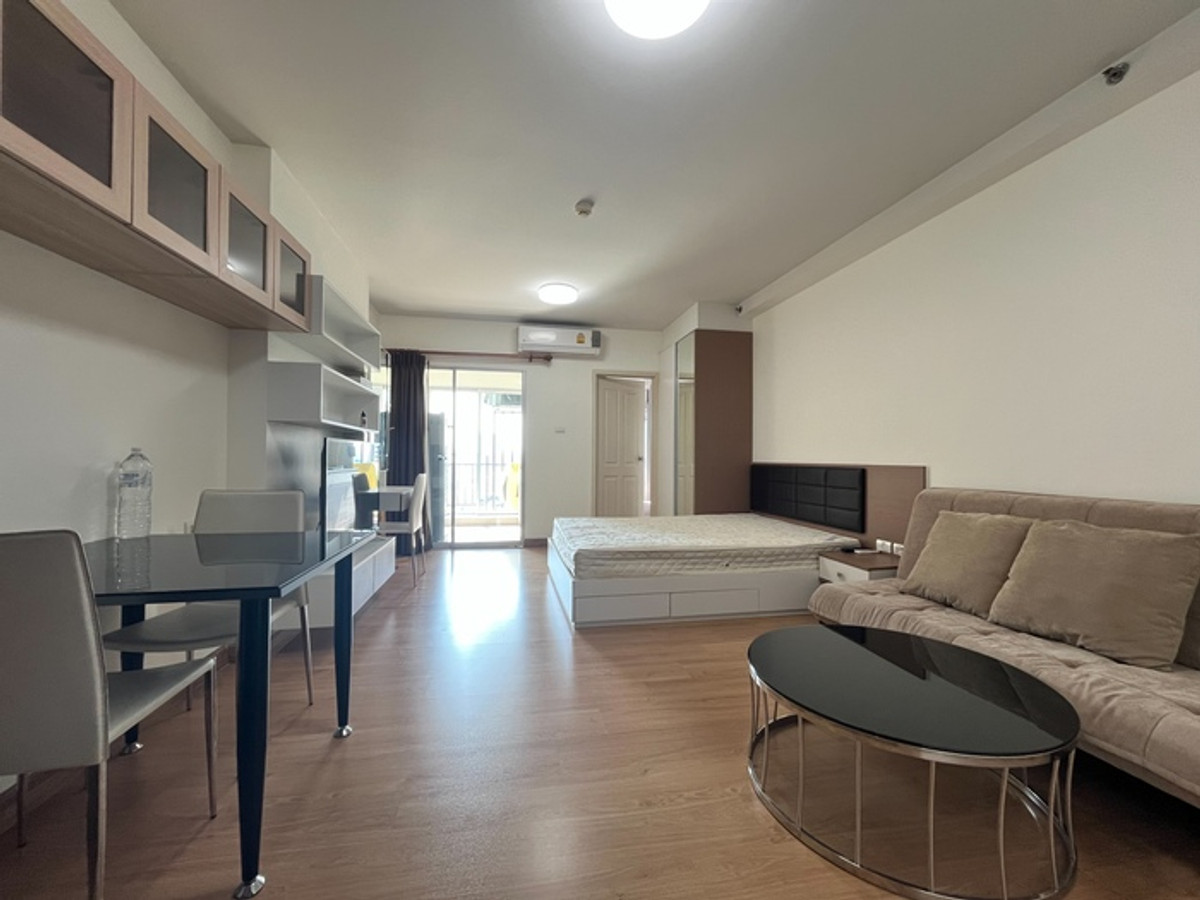 ให้เช่าคอนโดบางซื่อ วงศ์สว่าง เตาปูน : ให้เช่าสตูดิโอ เพียง 9,000 บาท คอนโด ศุภาลัย เวอเรนด้า รัชวิภา-ประชาชื่น | Supalai Veranda Ratchavipha-Prachachuen ใกล้สถานีรถไฟฟ้าบางซ่อน Tel. 087 556 4977