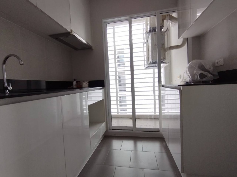 ขายคอนโดเกษตร นวมินทร์ ลาดปลาเค้า : ขายด่วนมาก!!! คอนโดยูเกษตร-นวมินทร์ ห้องมือ1 ขนาดใหญ่การันตี !!! (ราคาต่ำกว่าทุนจริงๆ)