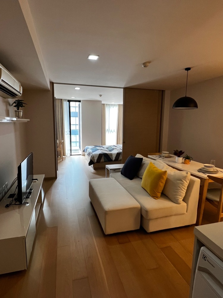 ให้เช่าคอนโดสุขุมวิท อโศก ทองหล่อ : for rent Liv @ 49 1 bed special deal nice room ❤️🌟