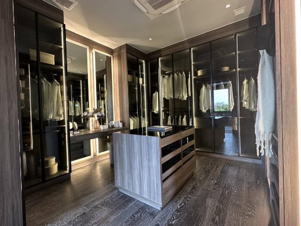 ขายดาวน์บ้านพัฒนาการ ศรีนครินทร์ : ขายด่วนก่อนโอน Siraninn residences  พัฒนาการ32 ทำเลดีที่สุดถนนเมน