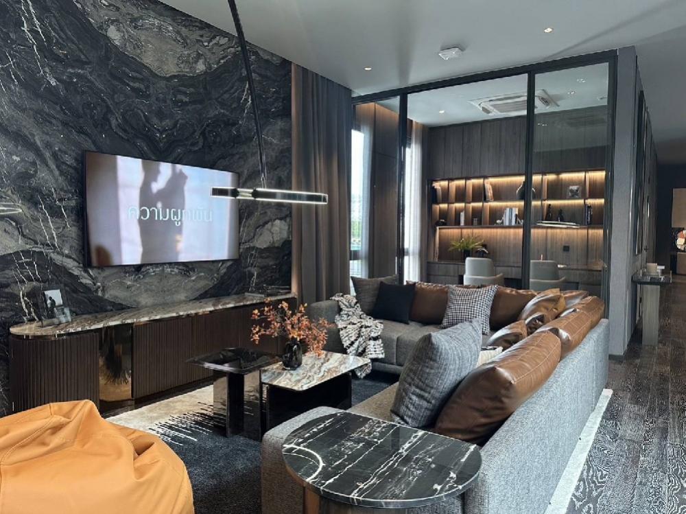 ขายดาวน์บ้านพัฒนาการ ศรีนครินทร์ : ขายด่วนก่อนโอน Siraninn residences  พัฒนาการ32 ทำเลดีที่สุดถนนเมน