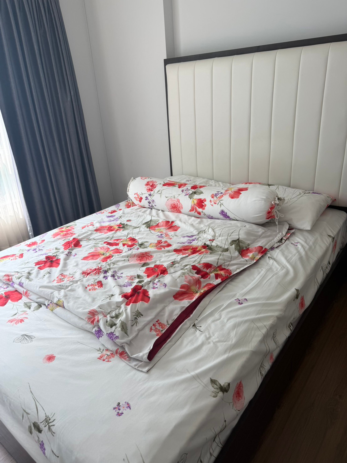 For RentCondoChaengwatana, Muangthong : Condo for rent, Hall mark Chaengwattana 17, size 34 sq m., price 9,000 baht, Building B, 8th floor, room 47/158, opposite Central Chaengwattana. Next to the main road, easy to enter and exit.  (New room ready to move in)