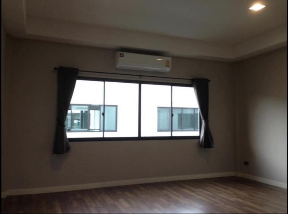 ให้เช่าทาวน์โฮมนวมินทร์ รามอินทรา : ให้เช่าทาวน์โฮม หมู่บ้าน the terrace (เดอะ เทอเรซ) ซอยรามอินทรา65 ห่างจากสถานีรถไฟฟ้าสายสีชมพู 150เมตร