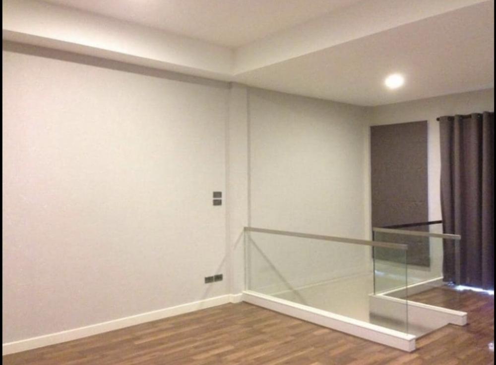 ให้เช่าทาวน์โฮมนวมินทร์ รามอินทรา : ให้เช่าทาวน์โฮม หมู่บ้าน the terrace (เดอะ เทอเรซ) ซอยรามอินทรา65 ห่างจากสถานีรถไฟฟ้าสายสีชมพู 150เมตร