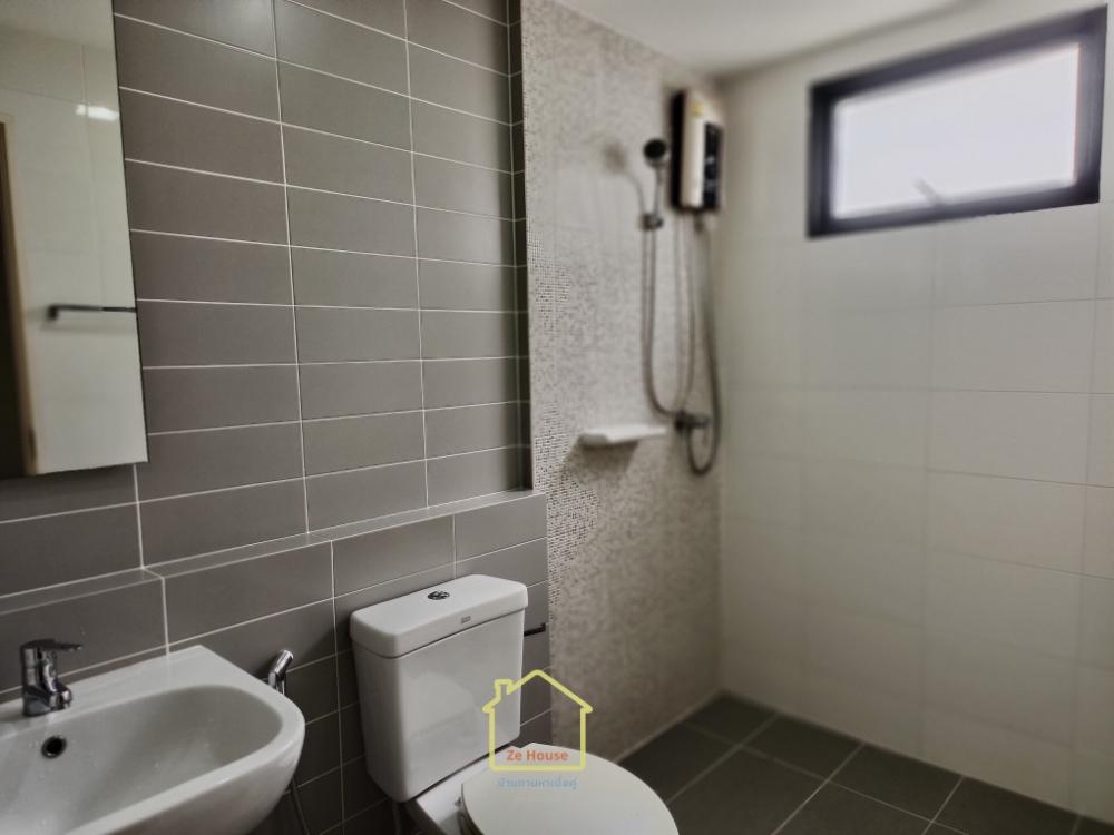 ให้เช่าทาวน์โฮมนวมินทร์ รามอินทรา : ให้เช่าทาวน์โฮม หมู่บ้าน the terrace (เดอะ เทอเรซ) ซอยรามอินทรา65 ห่างจากสถานีรถไฟฟ้าสายสีชมพู 150เมตร