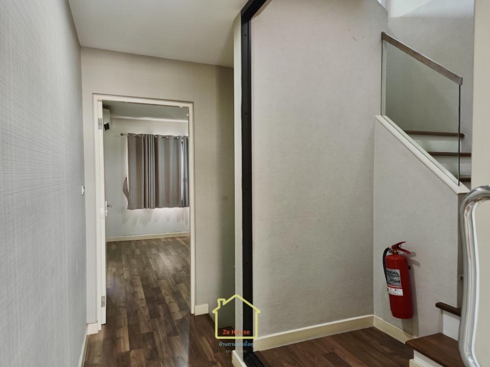 ให้เช่าทาวน์โฮมนวมินทร์ รามอินทรา : ให้เช่าทาวน์โฮม หมู่บ้าน the terrace (เดอะ เทอเรซ) ซอยรามอินทรา65 ห่างจากสถานีรถไฟฟ้าสายสีชมพู 150เมตร