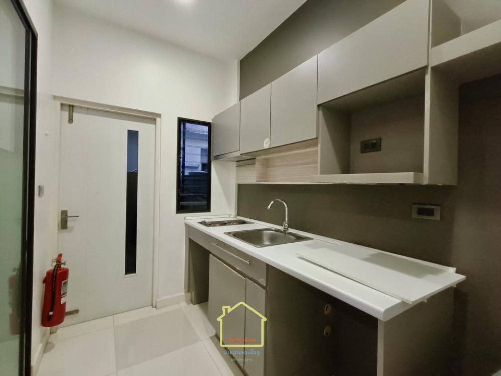 ให้เช่าทาวน์โฮมนวมินทร์ รามอินทรา : ให้เช่าทาวน์โฮม หมู่บ้าน the terrace (เดอะ เทอเรซ) ซอยรามอินทรา65 ห่างจากสถานีรถไฟฟ้าสายสีชมพู 150เมตร