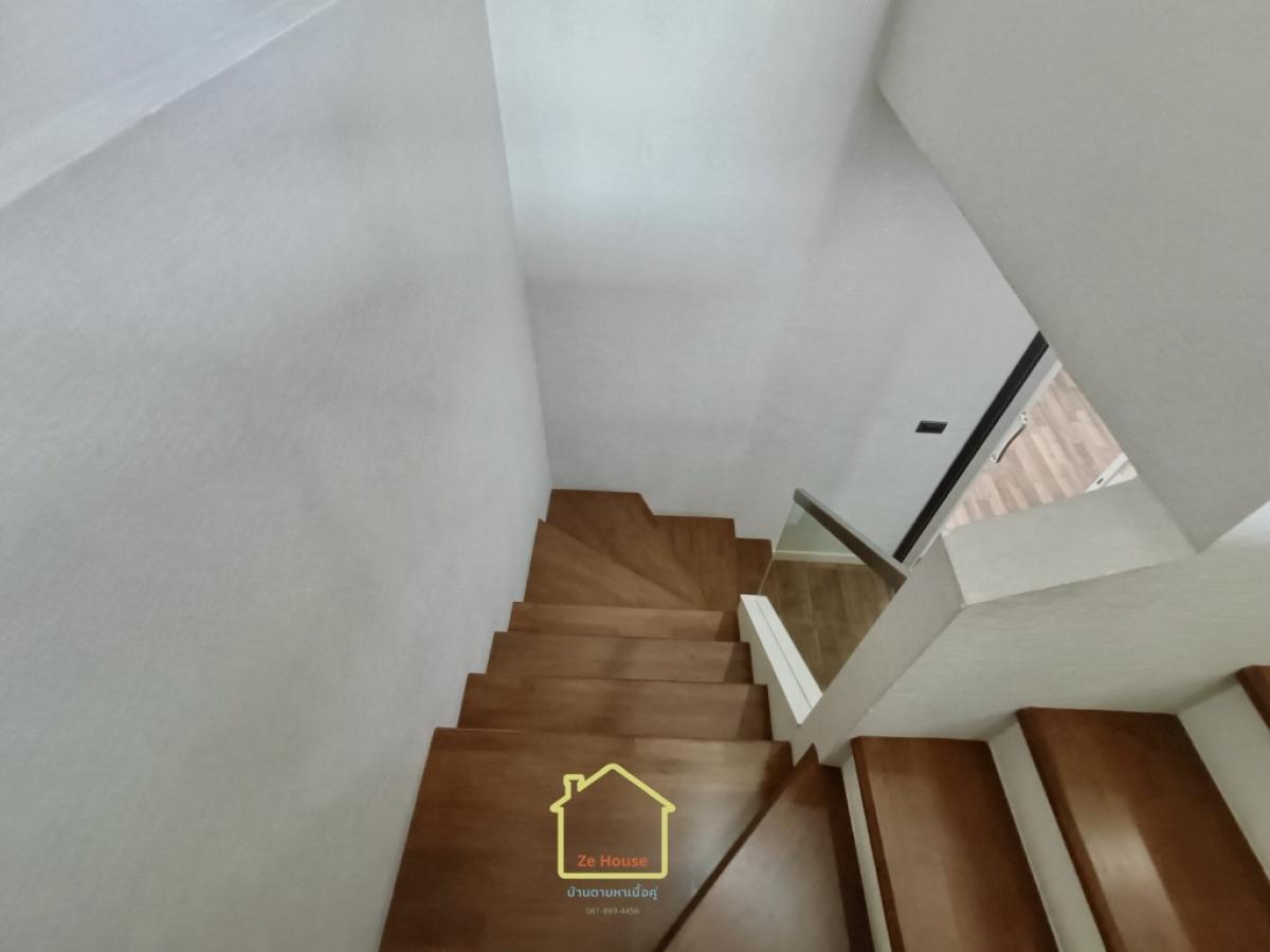 ให้เช่าทาวน์โฮมนวมินทร์ รามอินทรา : ให้เช่าทาวน์โฮม หมู่บ้าน the terrace (เดอะ เทอเรซ) ซอยรามอินทรา65 ห่างจากสถานีรถไฟฟ้าสายสีชมพู 150เมตร