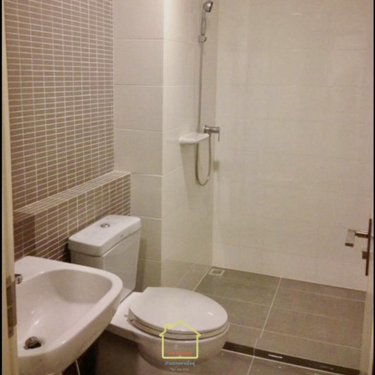 ให้เช่าทาวน์โฮมนวมินทร์ รามอินทรา : ให้เช่าทาวน์โฮม หมู่บ้าน the terrace (เดอะ เทอเรซ) ซอยรามอินทรา65 ห่างจากสถานีรถไฟฟ้าสายสีชมพู 150เมตร