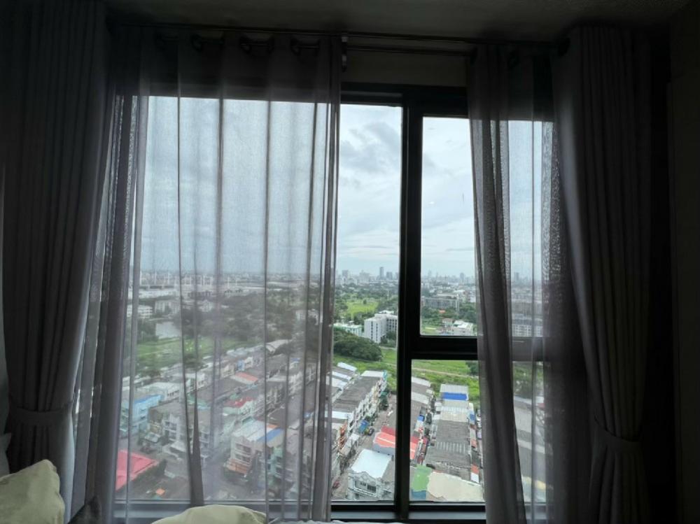 For SaleCondoBangna, Bearing, Lasalle : 1 bedroom 2.79 million 📍Free central for 3 years 😲📍 Hot sale 🎉 Fully furnished room, can carry the bag and move in Beautiful room, fully furnished with furniture @Ideo Mobi Sukhumvit Eastpoint