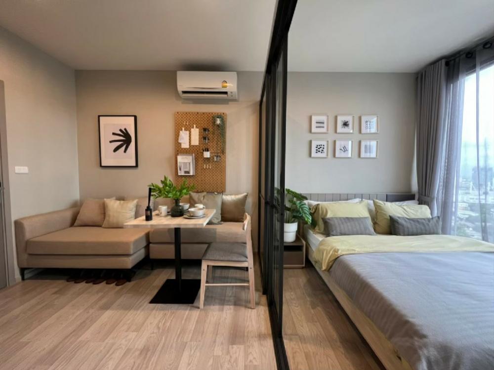 For SaleCondoBangna, Bearing, Lasalle : 1 bedroom 2.79 million 📍Free central for 3 years 😲📍 Hot sale 🎉 Fully furnished room, can carry the bag and move in Beautiful room, fully furnished with furniture @Ideo Mobi Sukhumvit Eastpoint