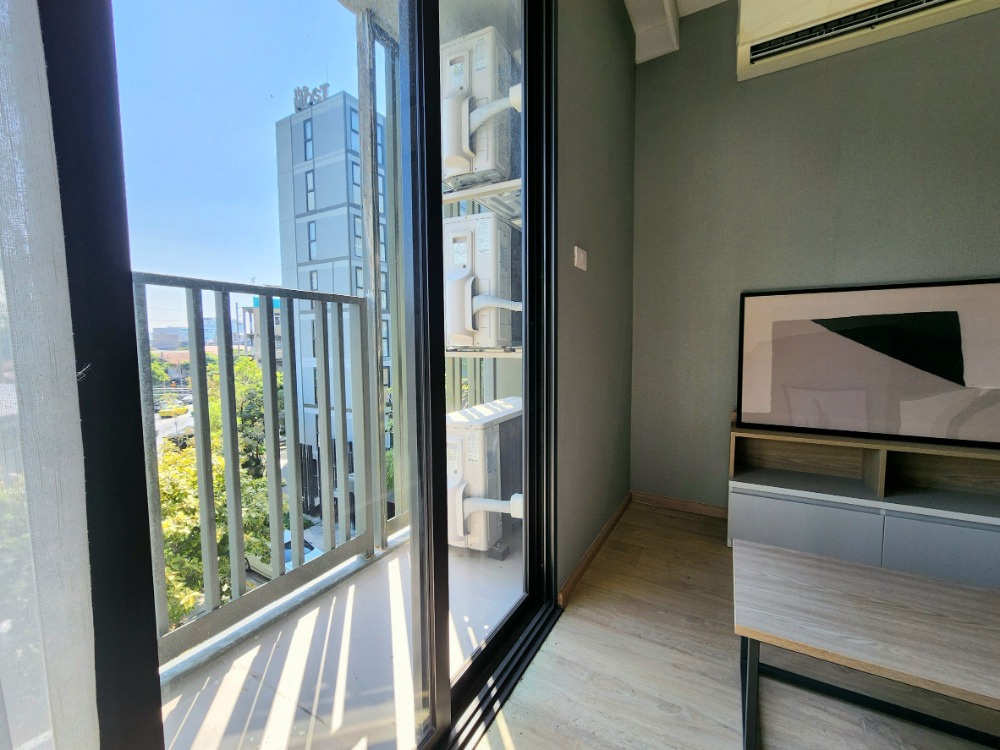 ให้เช่าคอนโดวงเวียนใหญ่ เจริญนคร : *ห้องว่างครับผมแบบ 2 Bed ห้องตัวอย่างเอามาปล่อย มือ 1 จอดรถได้ 2 คัน ** ให้เช่า The Most อิสรภาพ ใกล้ศิริราชที่สุด ใกล้MRTบางขุนนนท์ !! SN517.411