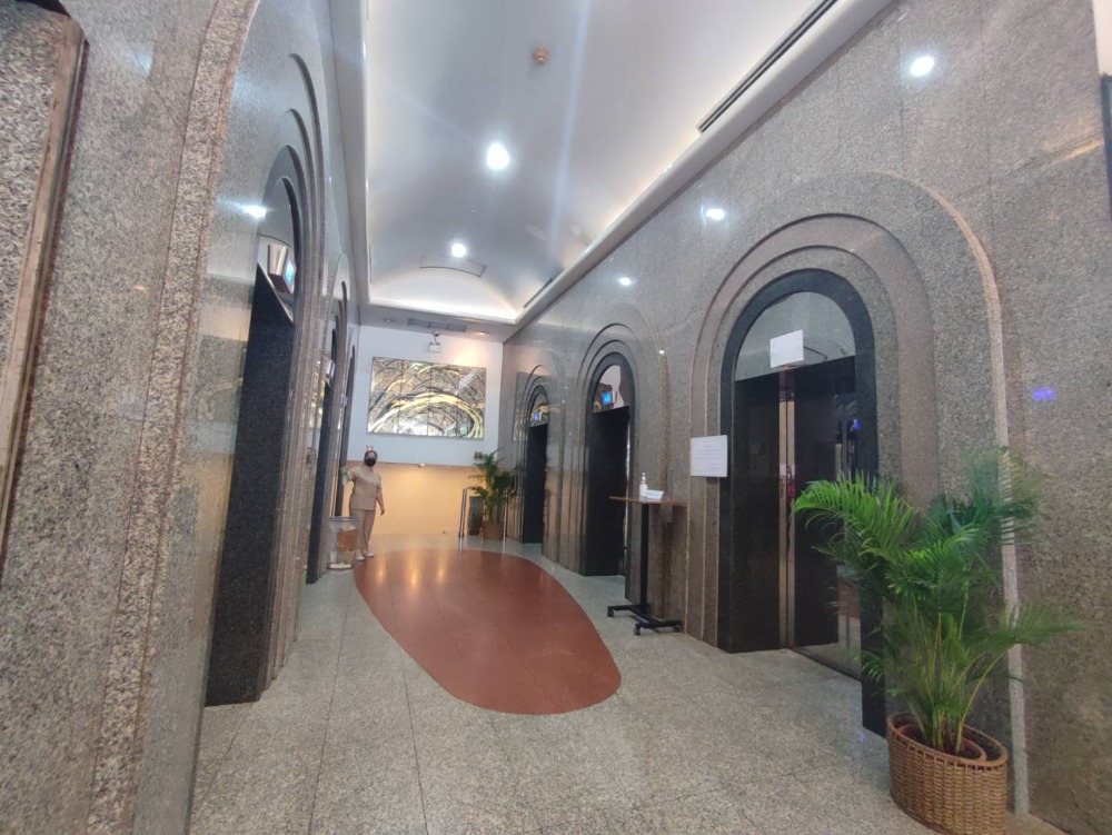 ให้เช่าสำนักงานสุขุมวิท อโศก ทองหล่อ : ให้เช่า ออฟฟิศ Office พื้นที่สำนักงาน (Office For Rent) อาคาร 253 อโศก ( 253 Asoke Building ) ขนาด 48 ตร.ม. ( ราคา 650 บาท/ตร.ม.) ใกล้รถไฟฟ้า BTSอโศก, รถไฟฟ้าใต้ดิน MRTสุขุมวิท, MRTเพชรบุรี, Terminal21, ถนนสุขุมวิท