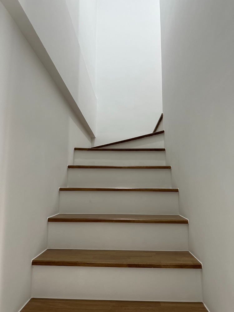 ให้เช่าทาวน์โฮมบางนา แบริ่ง ลาซาล : [ประกาศเช่า] พลีโน่บางนา2 ทาวน์โฮมพร้อมเฟอร์นิเจอร์ โลเคชั่นรับพลังดีที่สุดในโครงการ ใกล้เมกา เจ้าของปล่อยเช่าเอง