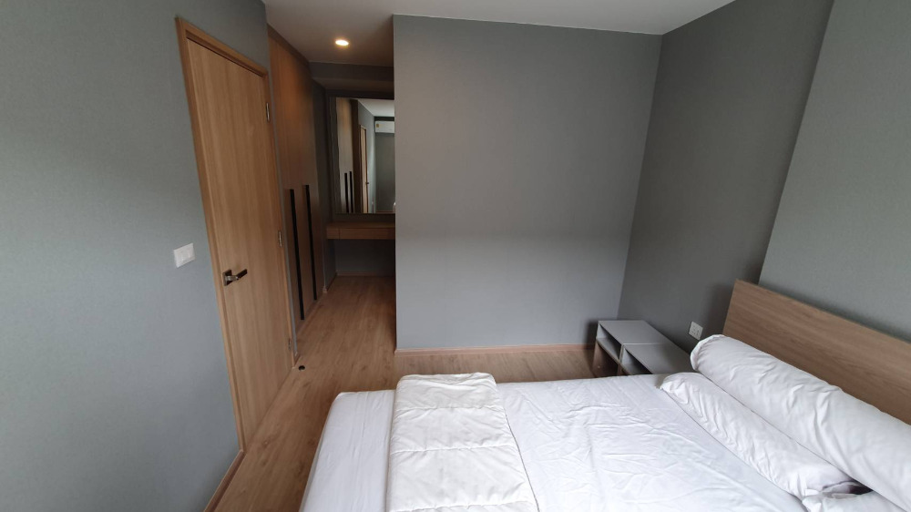 ให้เช่าคอนโดวงเวียนใหญ่ เจริญนคร : SN517 **ให้เช่า ไม่ว่างครับผม โครงการ The Most อิสรภาพ** 1 Bedroom ชั้น 6 วิวสระน้ำโครงการ พร้อมอยู่ **เจ้าของใจดี**ใกล้ศิริราชที่สุด