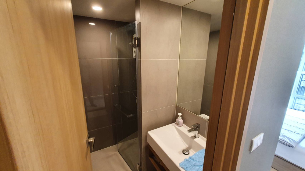 ให้เช่าคอนโดวงเวียนใหญ่ เจริญนคร : SN517 **ให้เช่า ไม่ว่างครับผม โครงการ The Most อิสรภาพ** 1 Bedroom ชั้น 6 วิวสระน้ำโครงการ พร้อมอยู่ **เจ้าของใจดี**ใกล้ศิริราชที่สุด