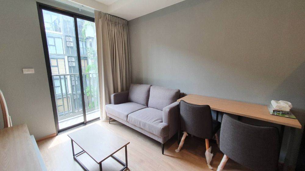 ให้เช่าคอนโดวงเวียนใหญ่ เจริญนคร : SN517 **ให้เช่า ไม่ว่างครับผม โครงการ The Most อิสรภาพ** 1 Bedroom ชั้น 6 วิวสระน้ำโครงการ พร้อมอยู่ **เจ้าของใจดี**ใกล้ศิริราชที่สุด