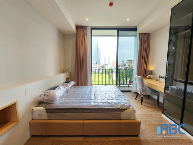 For RentCondoWitthayu, Chidlom, Langsuan, Ploenchit : Condo Muniq Langsuan, near  BTS Chit Lom and  Lumpini Park. Pet Friendly!