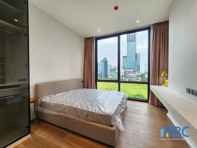 For RentCondoWitthayu, Chidlom, Langsuan, Ploenchit : Condo Muniq Langsuan, near  BTS Chit Lom and  Lumpini Park. Pet Friendly!