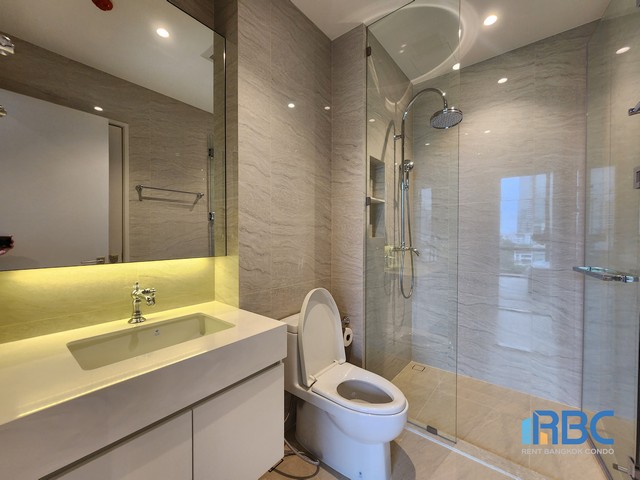 For RentCondoWitthayu, Chidlom, Langsuan, Ploenchit : Condo Muniq Langsuan, near  BTS Chit Lom and  Lumpini Park. Pet Friendly!