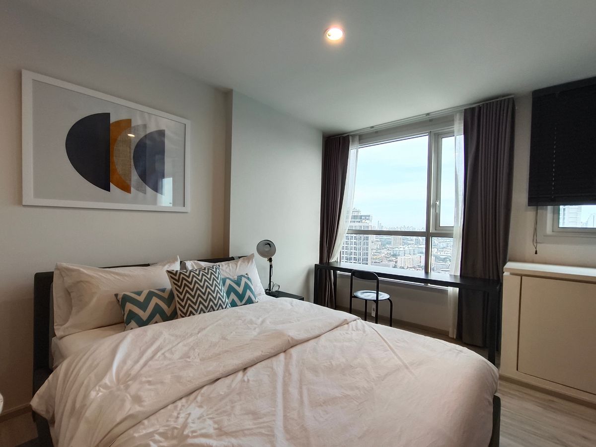 ให้เช่าคอนโดรัชดา ห้วยขวาง : ***For RENT XT Huai Khwang 1 bedroom ***