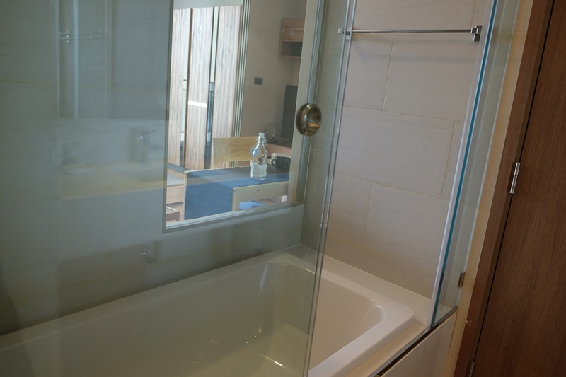 For RentCondoSriracha Laem Chabang Ban Bueng : Urgent, reduce the price for Rent, Marina Bay Condo, Marina bay Condo