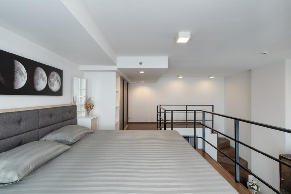 For SaleCondoRama9, Petchburi, RCA : 🔥Urgent sale🔥 Ideo New Rama 9, newly renovated, fully furnished, ready to move in, near MRT Rama 9.