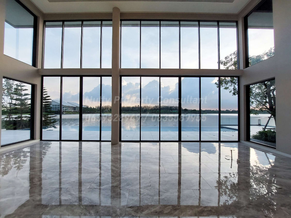 For SaleHouseLadkrabang, Suwannaphum Airport : LAKE LEGEND Bangna-Suvarnabhumi Luxurious lakeside with elevator and private pool