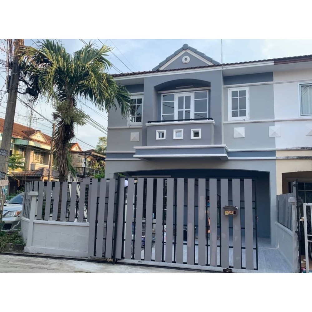 For SaleTownhomeNawamin, Ramindra : Selling below appraisal, 2-storey townhouse behind the corner, 29.9 sq m., KC Village, Ramintra 2, Soi Hathairat 39, with 3 bedrooms, 2 bathrooms.