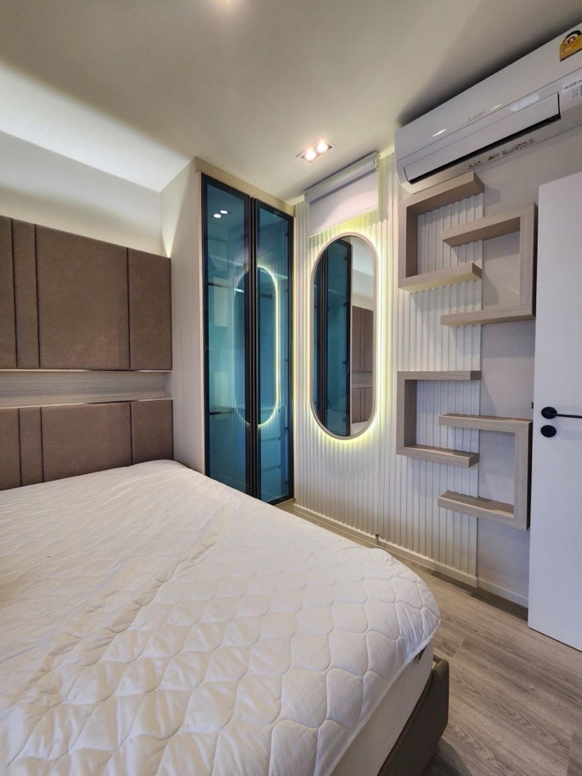 For RentCondoRama3 (Riverside),Satupadit : 🔥For rent, fully furnished room, very beautiful view, high floor, The Key Rama 3