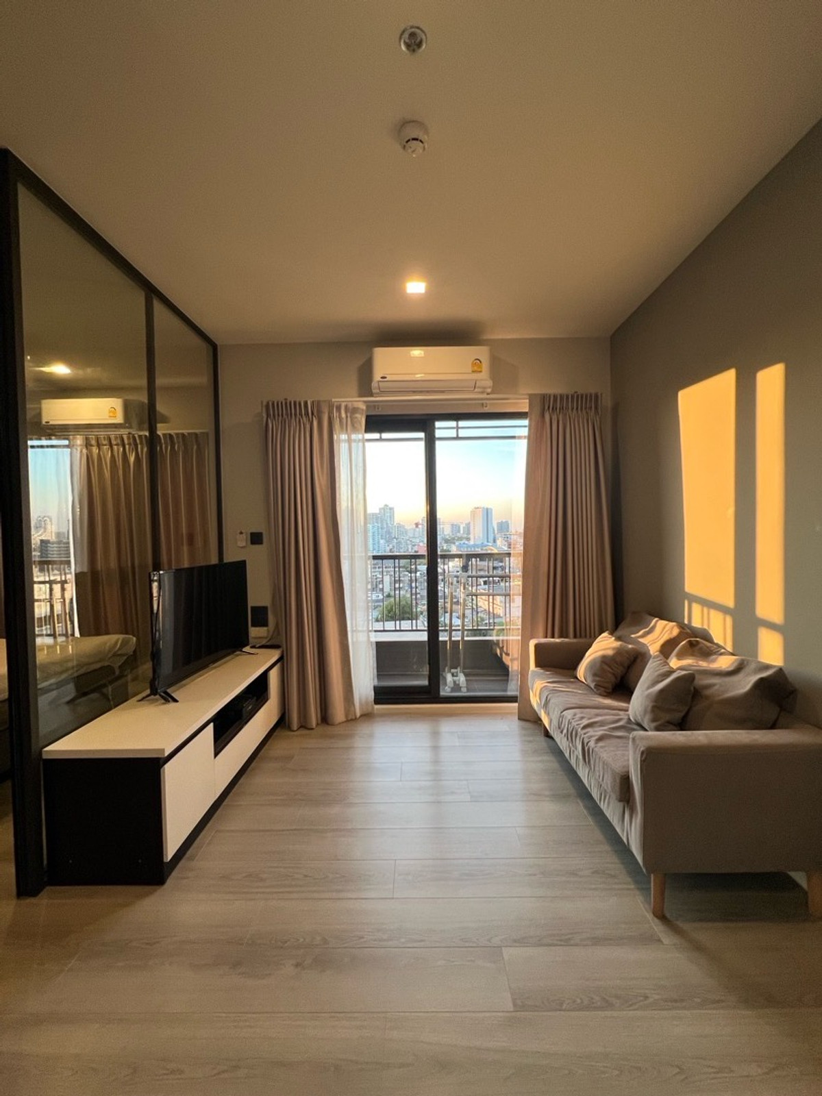 ให้เช่าคอนโดพระราม 3 สาธุประดิษฐ์ : 🔥เช่า ถูก 1ห้องนอน แต่งครบ  เดอะคีย์พระราม3