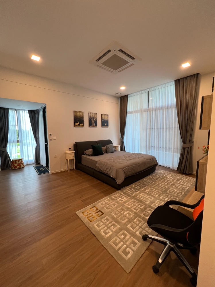 For RentHousePattanakan, Srinakarin : Perfect Place Rama 9-Krungthep Kreetha for rent