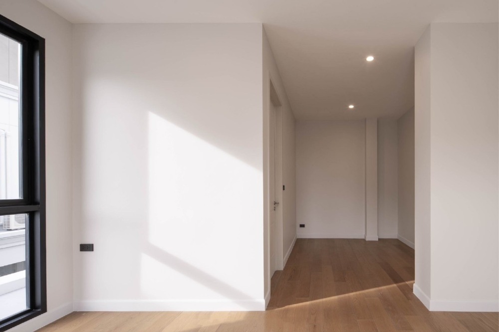 For SaleHousePattanakan, Srinakarin : Luxury House For Sale Cinq Royal Krungthep Kreetha