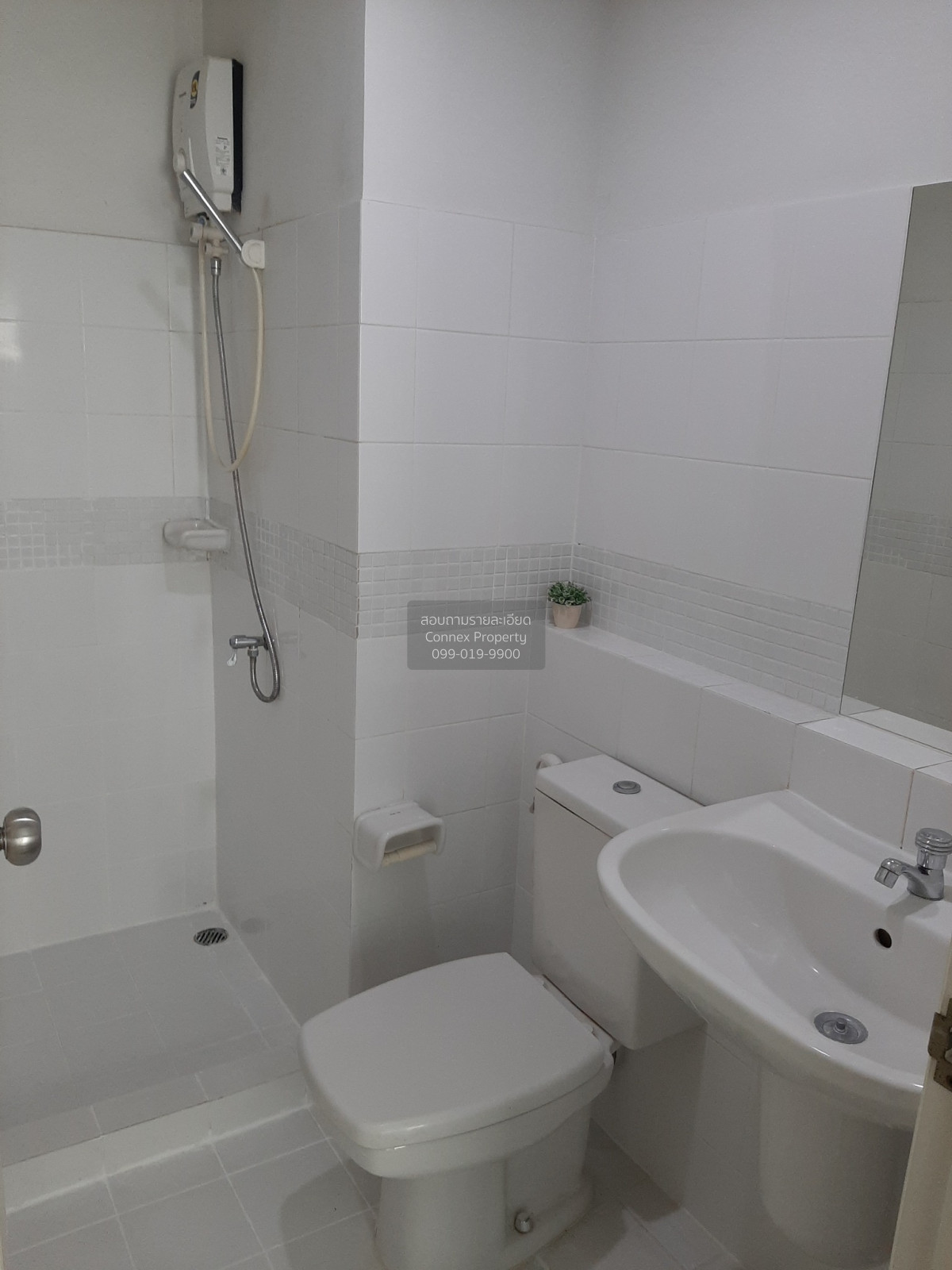 For SaleCondoRatchadapisek, Huaikwang, Suttisan : For Sale Condo , The Seed Ratchada - Huay Kwang , MRT-Huai Khwang , Sam Saen Nok , Huai Khwang , Bangkok , CX-138615