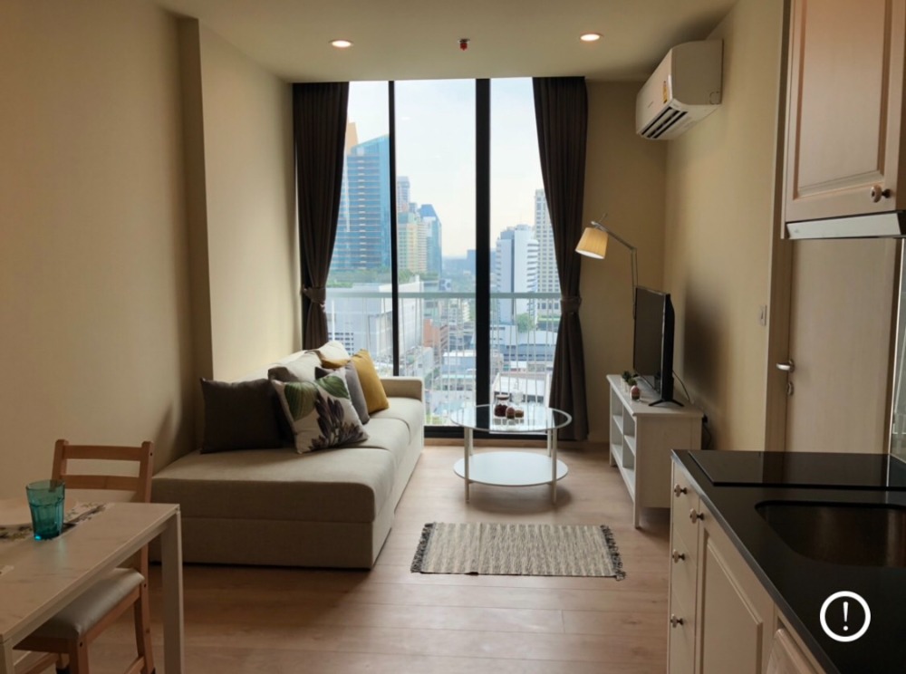 For RentCondoSukhumvit, Asoke, Thonglor : Condo for rent In the city “Noble Recole SKV 19“ near @BTS Asoke & MRT Sukhumvit Big room High Floor., City View No Block View!
