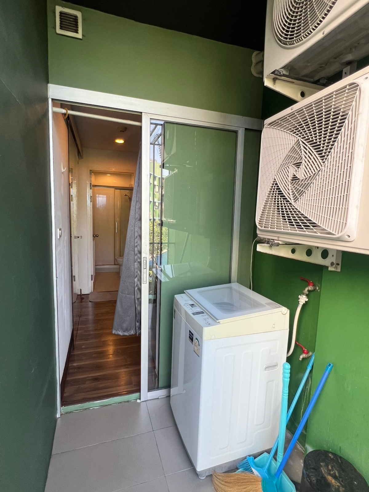 ให้เช่าคอนโดนวมินทร์ รามอินทรา : 📌 ให้เช่าคอนโด Parc Exo ตึก E ชั้น 4 วิวสระ พร้อมอยู่ 10 เมษา / 8,000 บาท