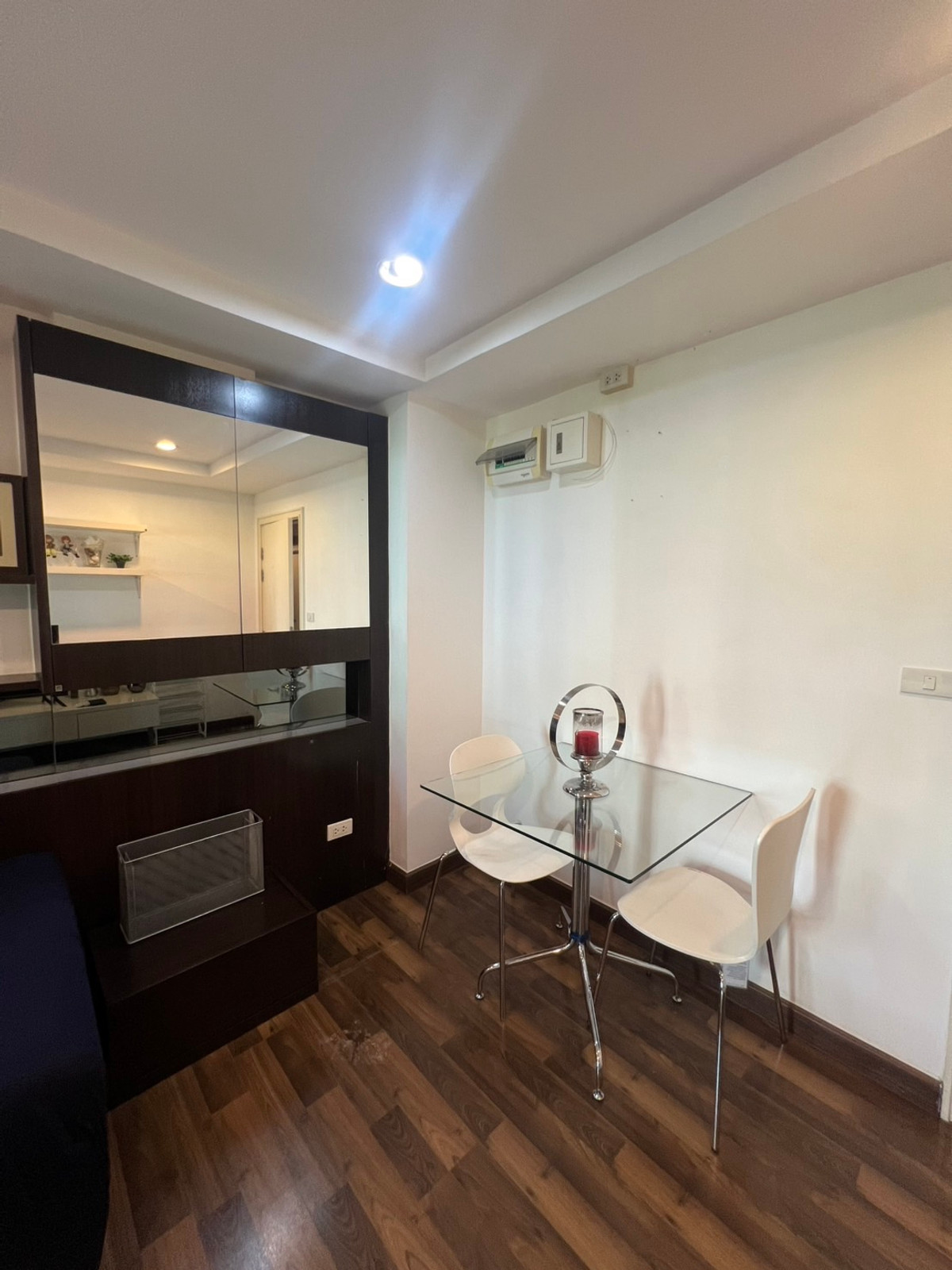 ให้เช่าคอนโดนวมินทร์ รามอินทรา : 📌 ให้เช่าคอนโด Parc Exo ตึก E ชั้น 4 วิวสระ พร้อมอยู่ 10 เมษา / 8,000 บาท