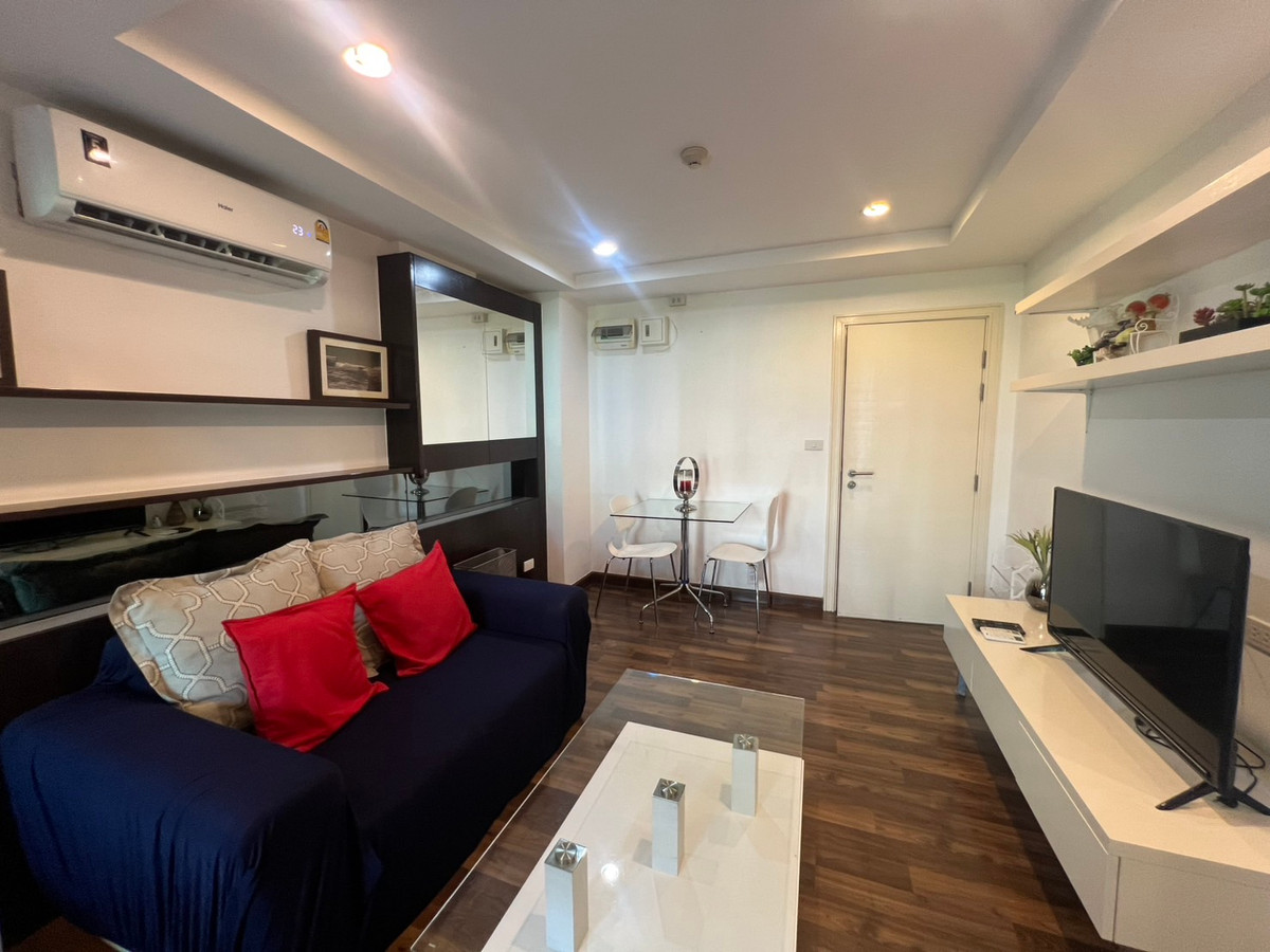 ให้เช่าคอนโดนวมินทร์ รามอินทรา : 📌 ให้เช่าคอนโด Parc Exo ตึก E ชั้น 4 วิวสระ พร้อมอยู่ 10 เมษา / 8,000 บาท