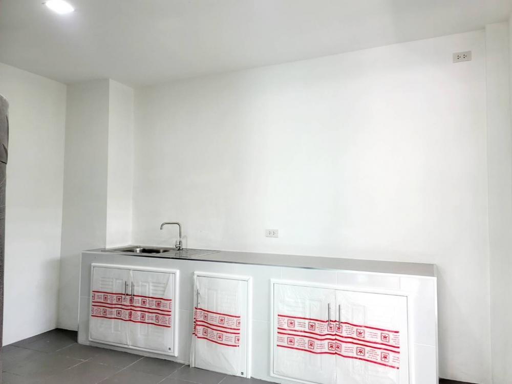 ให้เช่าโฮมออฟฟิศพระราม 2 บางขุนเทียน : 📣ให้เช่าอาคารพาณิชย์ 3 ชั้นครึ่ง โครงการ The Blisz@ Twenty Five ดาวคะนอง - พระราม 2 🏘️ ถ.พระราม2 ซอย23 ✅ สภาพดี เหมาะทำออฟฟิศหรือพักอาศัย ราคาเพียง 32,000/เดือน📌