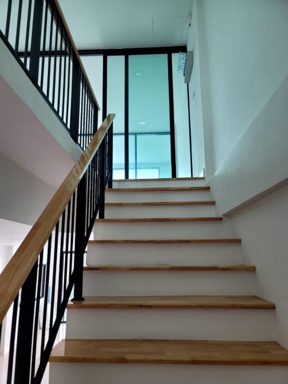 ให้เช่าโฮมออฟฟิศพระราม 2 บางขุนเทียน : 📣ให้เช่าอาคารพาณิชย์ 3 ชั้นครึ่ง โครงการ The Blisz@ Twenty Five ดาวคะนอง - พระราม 2 🏘️ ถ.พระราม2 ซอย23 ✅ สภาพดี เหมาะทำออฟฟิศหรือพักอาศัย ราคาเพียง 32,000/เดือน📌