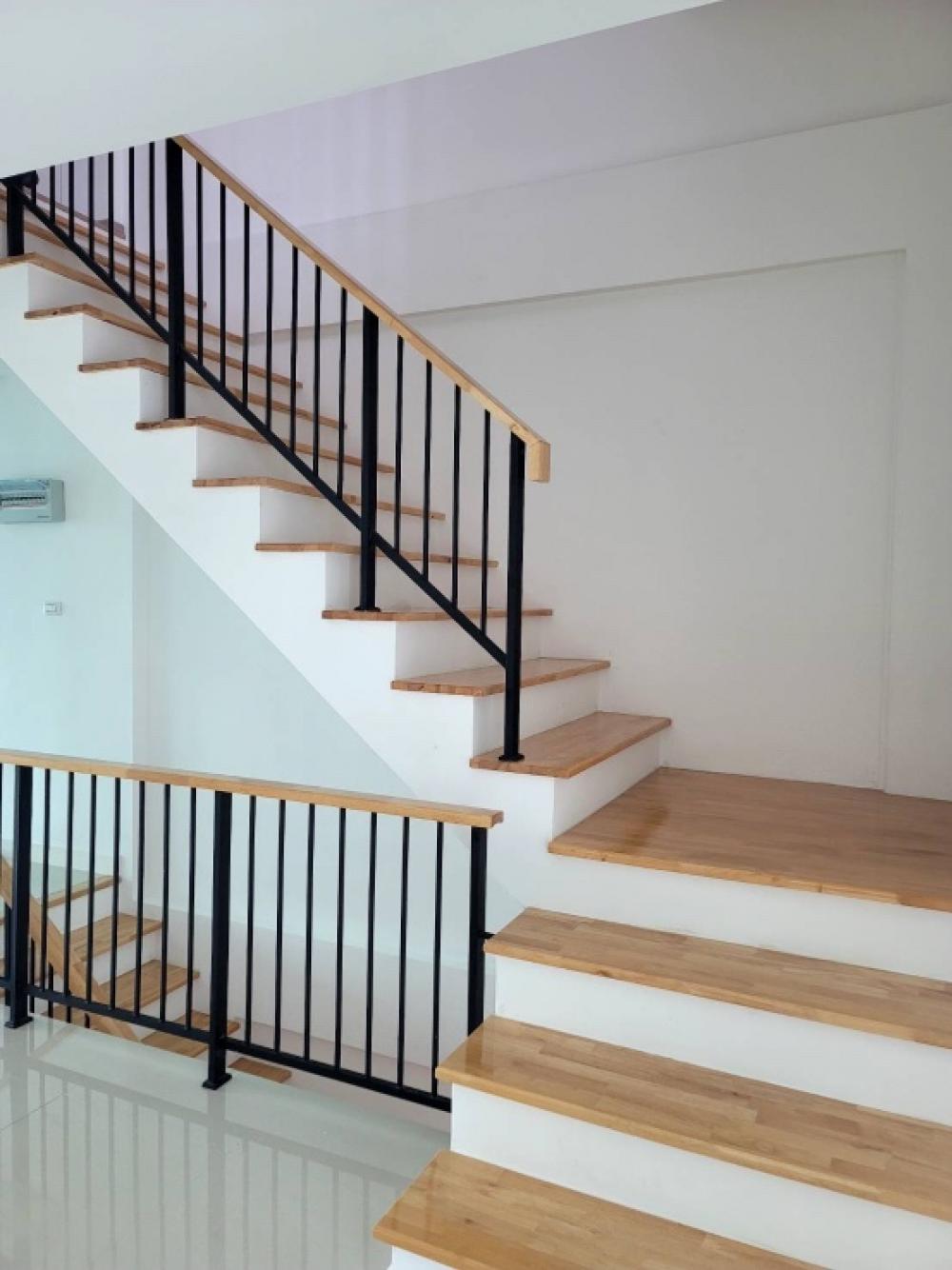 ให้เช่าโฮมออฟฟิศพระราม 2 บางขุนเทียน : 📣ให้เช่าอาคารพาณิชย์ 3 ชั้นครึ่ง โครงการ The Blisz@ Twenty Five ดาวคะนอง - พระราม 2 🏘️ ถ.พระราม2 ซอย23 ✅ สภาพดี เหมาะทำออฟฟิศหรือพักอาศัย ราคาเพียง 32,000/เดือน📌