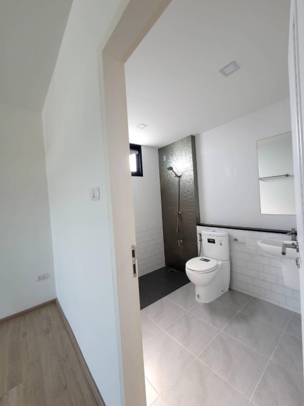 ให้เช่าโฮมออฟฟิศพระราม 2 บางขุนเทียน : 📣ให้เช่าอาคารพาณิชย์ 3 ชั้นครึ่ง โครงการ The Blisz@ Twenty Five ดาวคะนอง - พระราม 2 🏘️ ถ.พระราม2 ซอย23 ✅ สภาพดี เหมาะทำออฟฟิศหรือพักอาศัย ราคาเพียง 32,000/เดือน📌