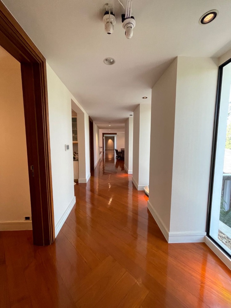 For RentHousePattanakan, Srinakarin : Luxury 7bedroom house for rent