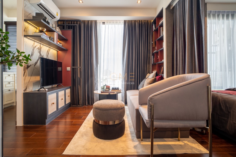 ขายคอนโดสาทร นราธิวาส : Altitude Symphony Charoenkrung - Sathorn ✨ Near BTS Surasak / 1 Bedroom (FOR SALE) NUT542